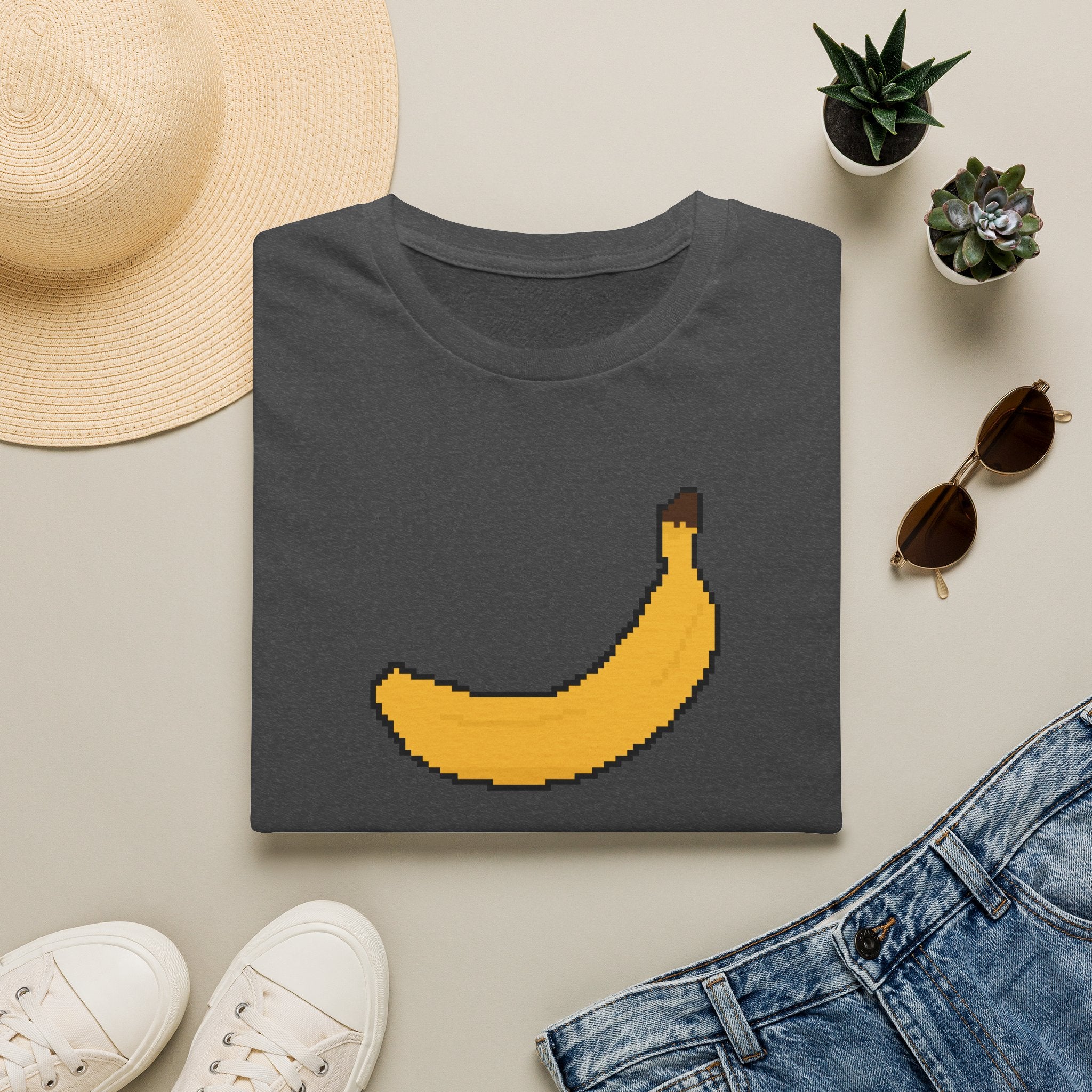 Pixel Banana T-Shirt — Retro 8‑Bit Fruit Graphic Tee