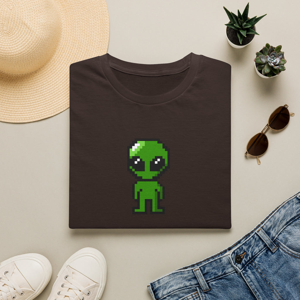 Pixel Alien Tee — Cute Retro 8‑Bit Green Alien T-Shirt